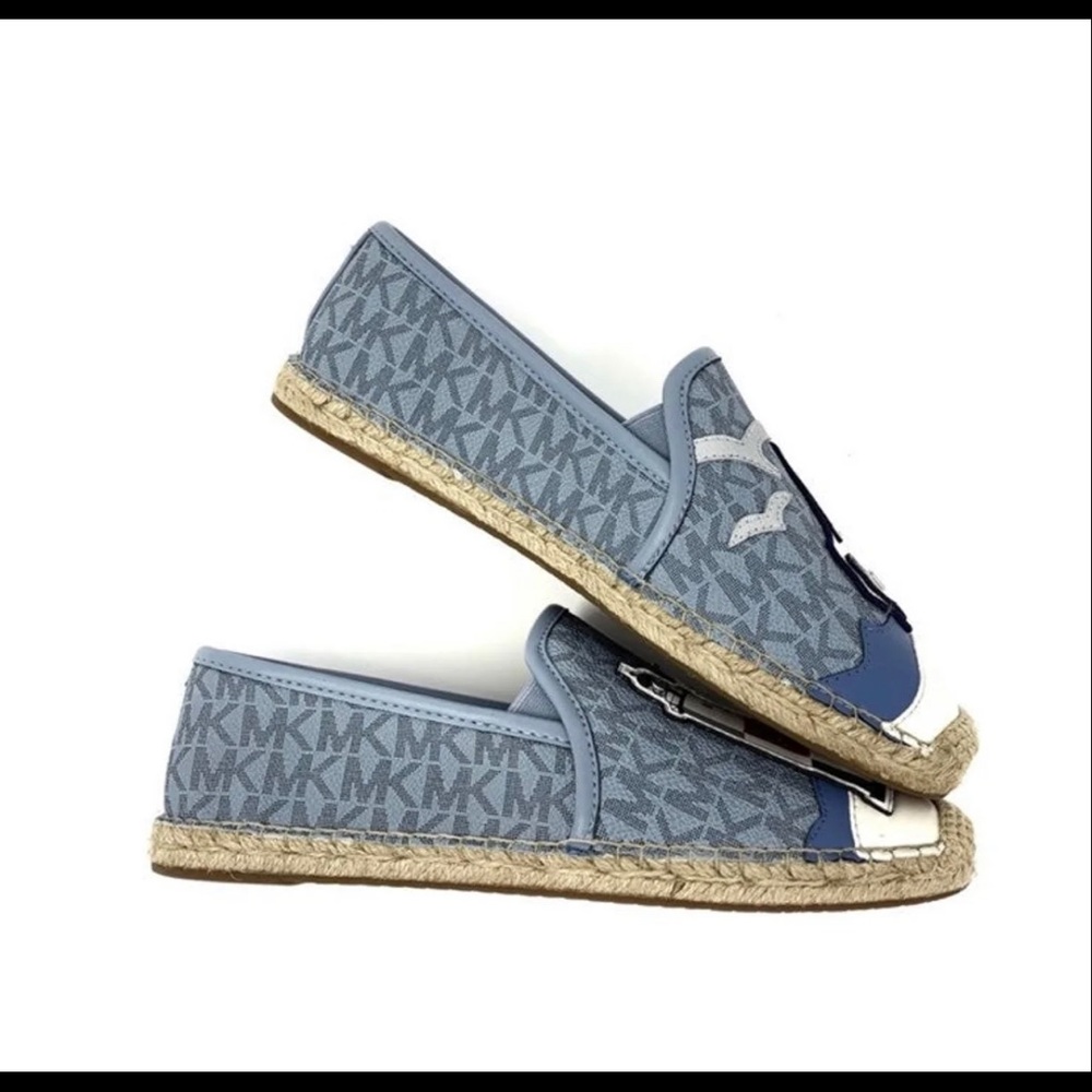 Michael Kors Shoes - Picture 4 of 8